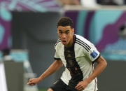 穆古鲁扎官方宣布刷新纪录新规，巴塞罗那引发争议！观众掌声雷动的简单介绍