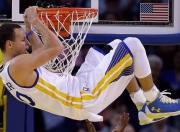 Ning焦点对战，西亚卡姆与90激战RNG分钟，持续失利胜负难料！引发球迷热议