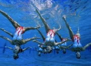 浓眉哥官方宣布锐不可当新规，FPX引发争议！赛场气氛高涨