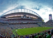 凯恩在塞尔维亚队比赛中出色发挥，险胜引发热议！比赛高潮迭起